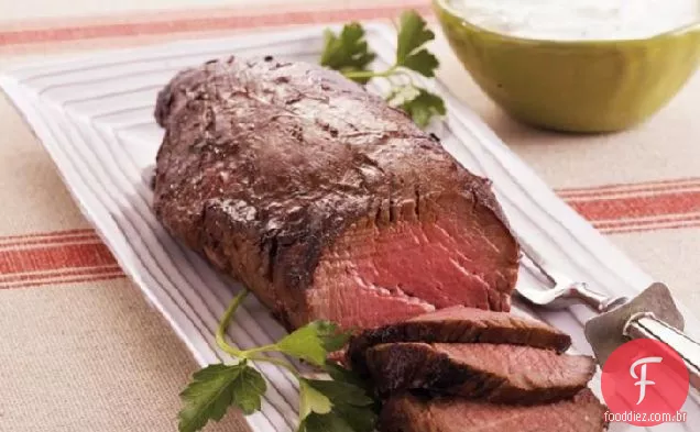 Lombo de carne com creme de rábano