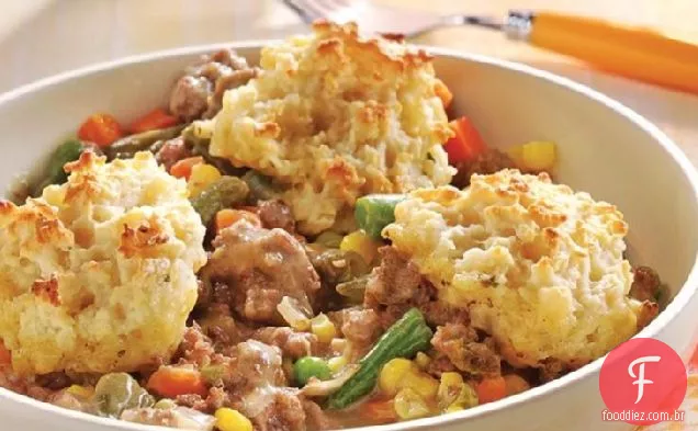 Carne Assada com bolinhos de alho e batata