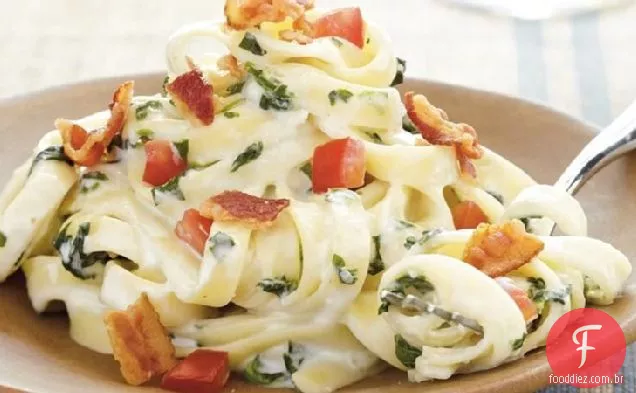 Espinafre Fettuccine