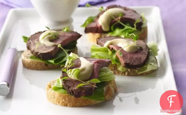 Lombo de carne com crosta de café com creme Dijon