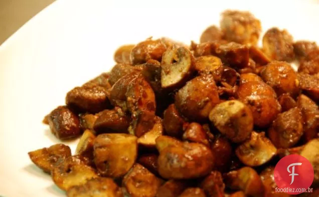 Cogumelos Salteados Picantes Com Anchova