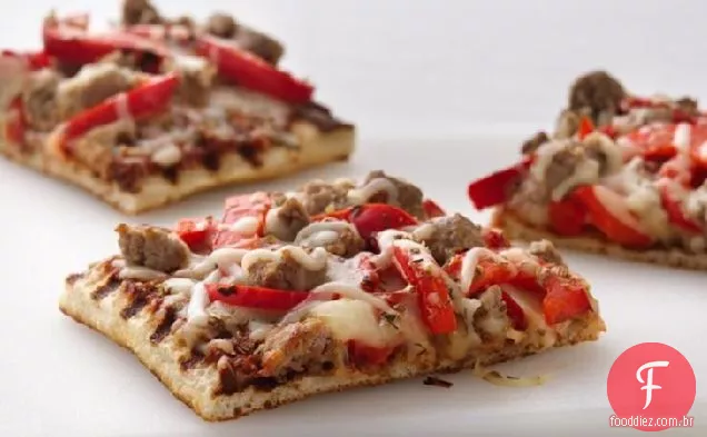 Salsicha Grelhada saudável e pizza de pimenta