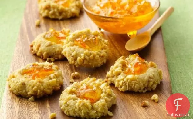 Impressões digitais de laranja e pinhão