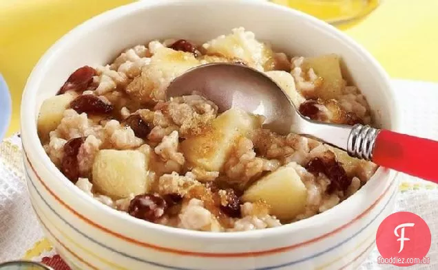 Slow-Cooker Apple Cranberry Oatmeal