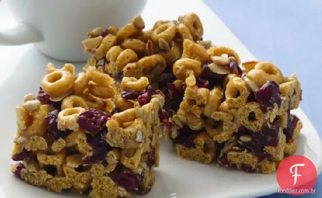 Banana Nut Cheerios ™ Energy Bars