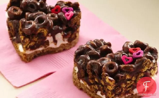 Chocolate Cheerios ® Marshmallow Hearts