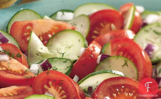 Salada de pepino e tomate