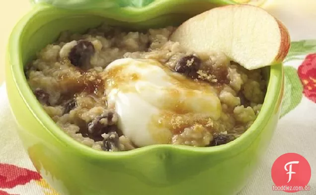 Aveia Cremosa Com Passas De Maçã