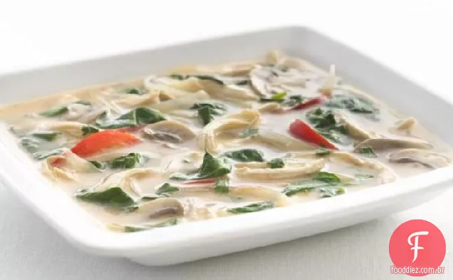 Sopa De Galinha Tailandesa Saudável