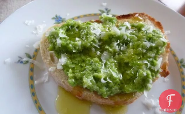 Todd's Minty Pea Dip
