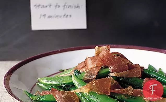 Açúcar Snap ervilha e Prosciutto salada