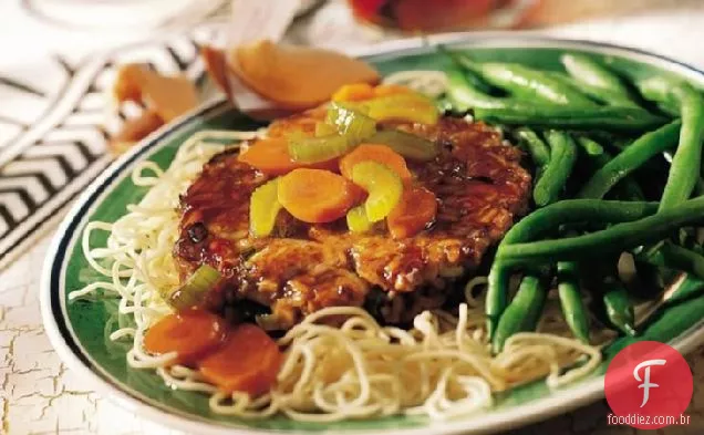Arroz asiático e rissóis de lentilha