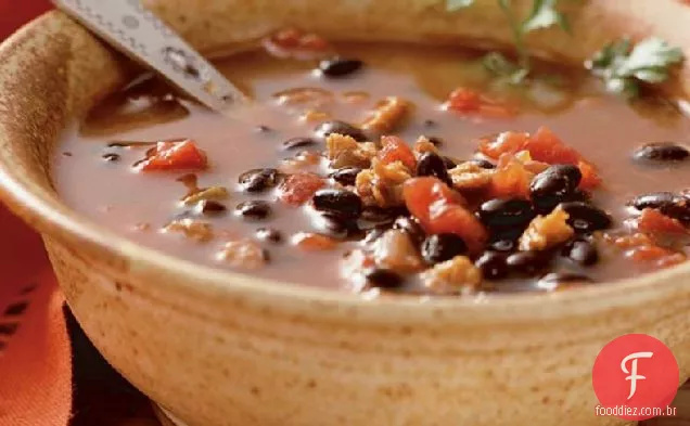 Slow-Cooker picante feijão preto e churrasco Chili