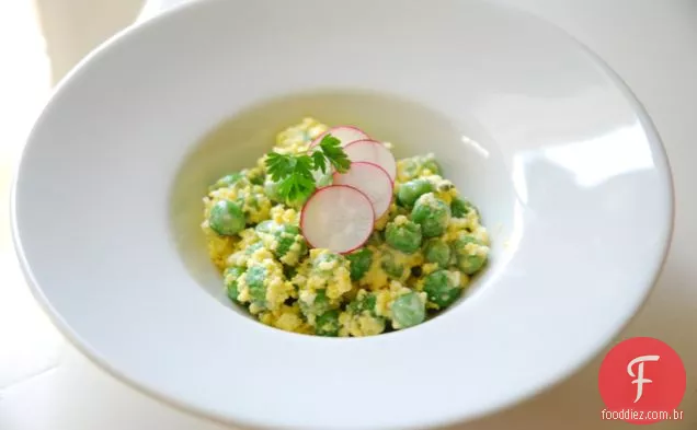 Salada De Ervilha Para Piquenique Na Primavera