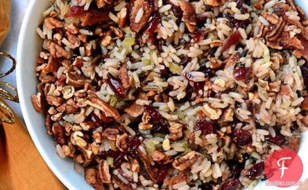Recheio de arroz selvagem com Cranberries, Bacon e nozes