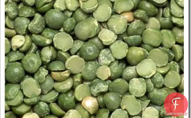 Mistura Vegetal De Ervilha E Salmão Dividida