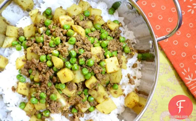 Carne De Curry Com Ervilhas
