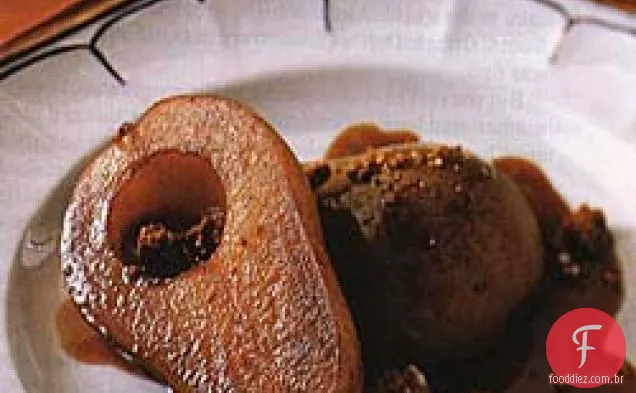 Peras torradas com Amaretti e Amaretto