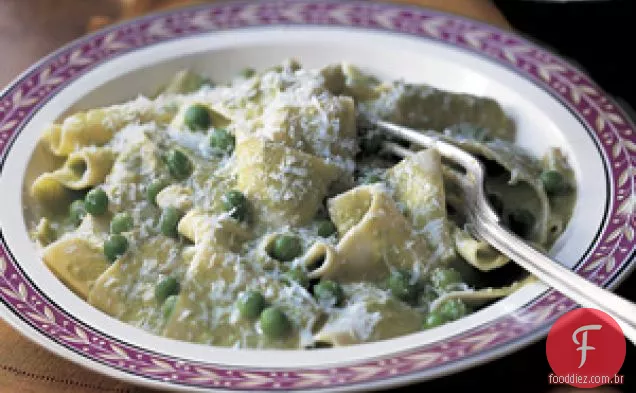 Pappardelle Com Ervilhas E Parmesão