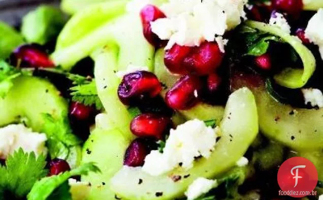 Salada de pepino e romã