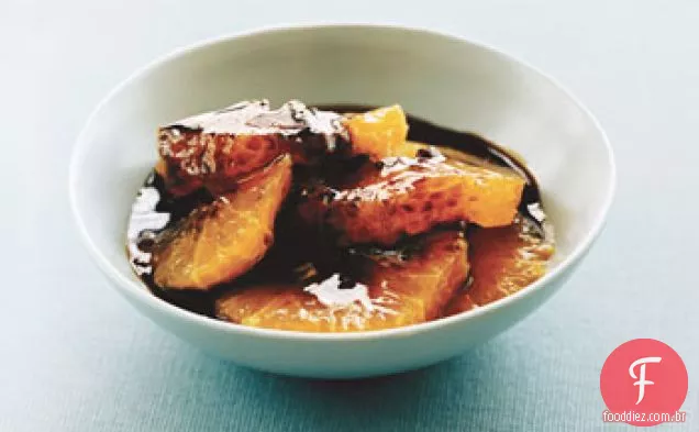 Laranjas com caramelo balsâmico e anis
