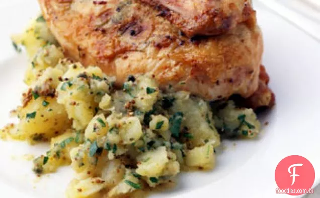 Frango assado com manteiga de limão e estragão