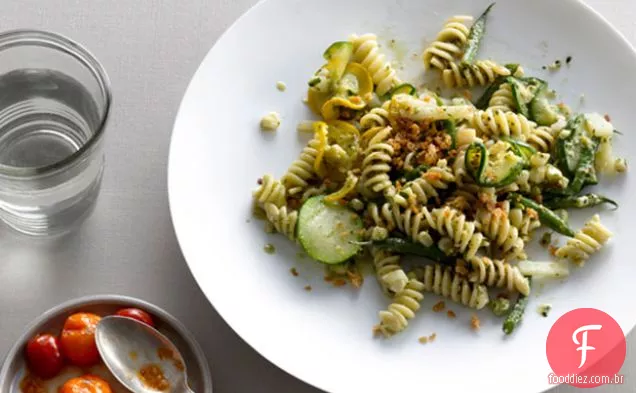 Macarrão com Pesto do meu jeito