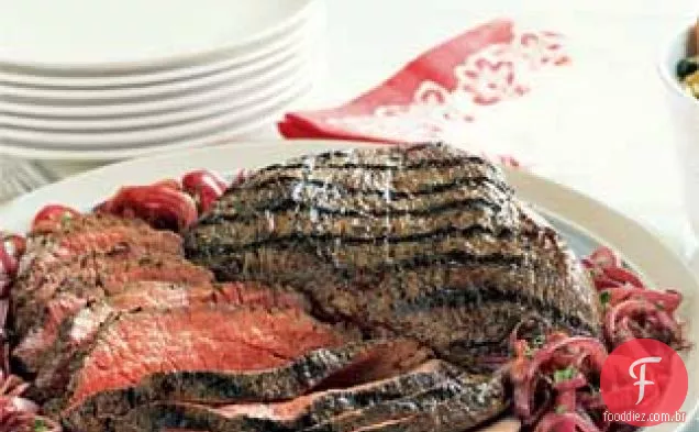 Três Pontas grelhadas com cebola vermelha caramelizada