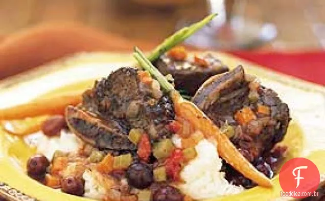 Costelas curtas Provençale com Crème Fraîche purê de batatas