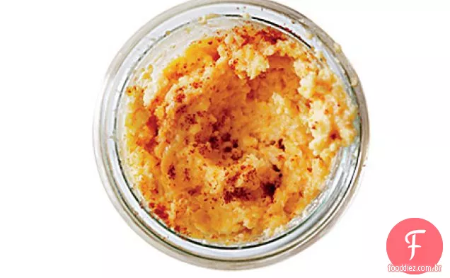 Cheddar e rábano espalhar