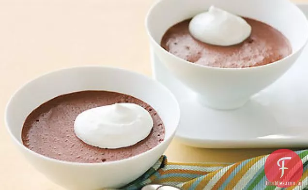 Mousse De Chocolate liquidificador da mãe com creme de limão