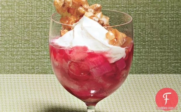 Compota de ruibarbo quente com noz - Coco Crunch