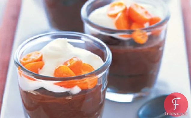 Mousse de Chocolate escuro com Kumquats açucarados