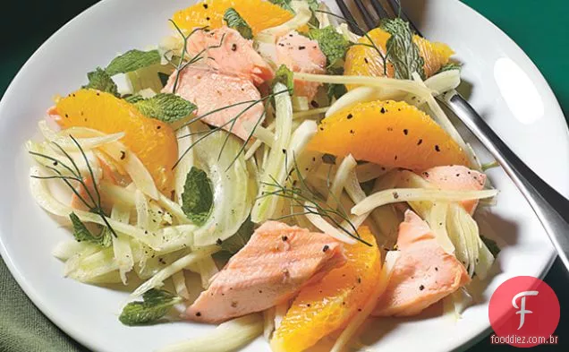 Salada de salmão com Erva-Doce, Laranja e hortelã