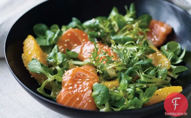 Salada de Sashimi com soja e laranja