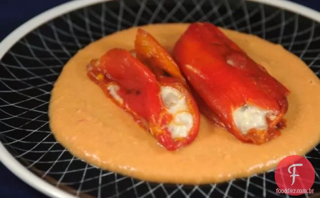 Pimientos Piquillos Rellenos De Bacalao