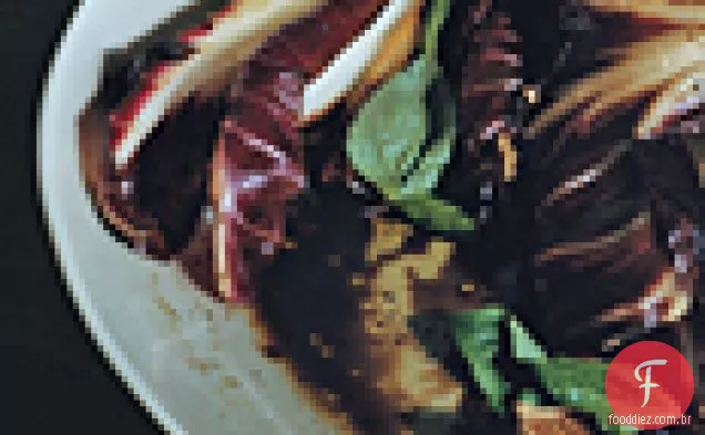 Radicchio balsâmico-marinado com ricota fresca