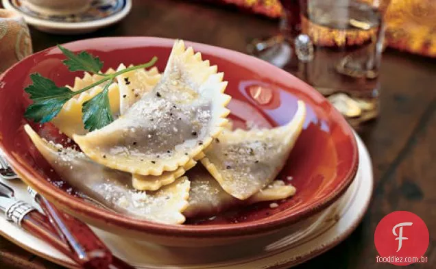 Ravioli Cheio De Radicchio