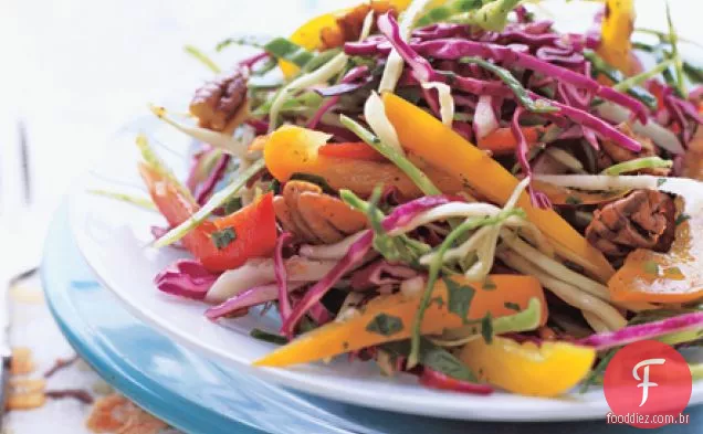 Vermelho Chile e Pecan Slaw