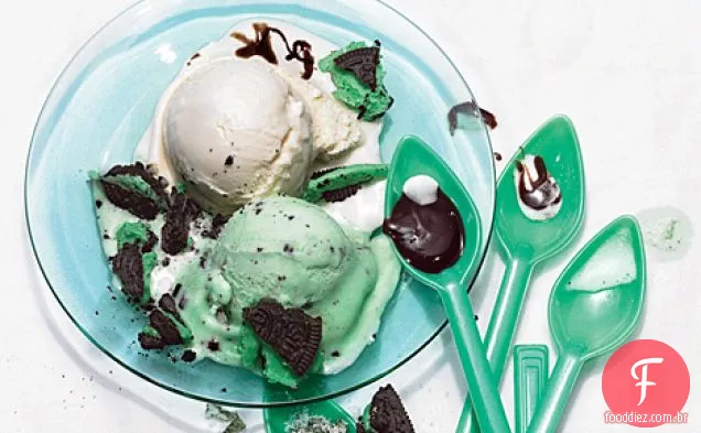 Mint Hot Fudge Sundaes