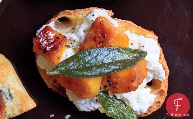 Abóbora, Ricota e sálvia Crostini