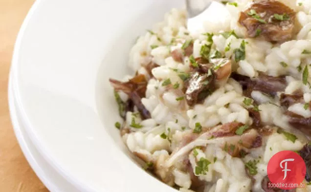 Risoto Com Mussarela De Fumaça E Raddichio