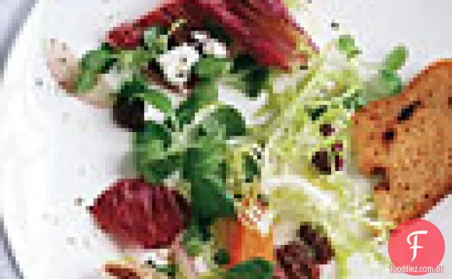 Salada Radicchio com laranjas e azeitonas
