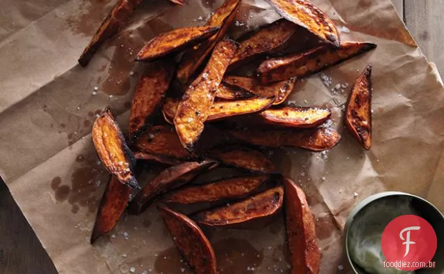 Fatias de batata doce com maionese de limão