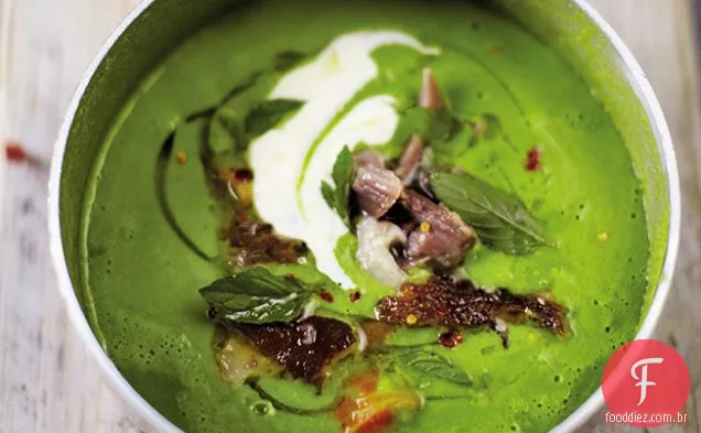Sopa de ervilha verde e presunto