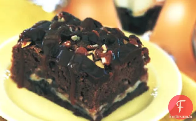 Cream Cheese Turtle Cake