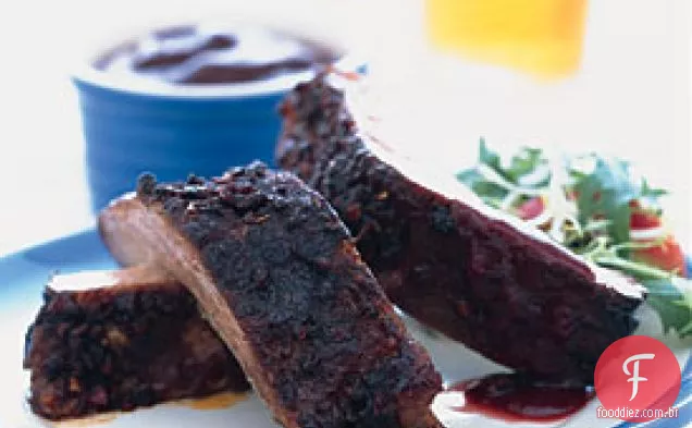 Costelas assadas com molho picante de Amora