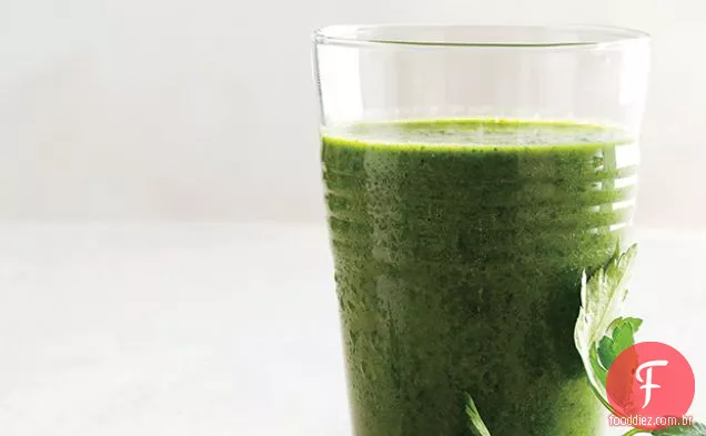 Salsinha, couve e Smoothie de baga