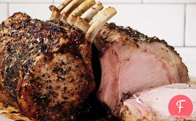 Rack duplo de carne de porco com molho de laranja-caramelo queimado