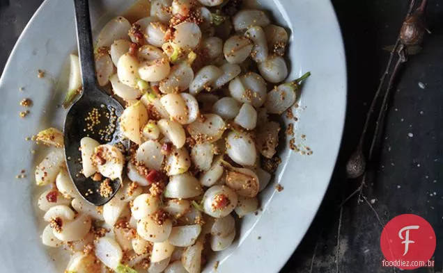 Nabos com Bacon e sementes de mostarda em conserva